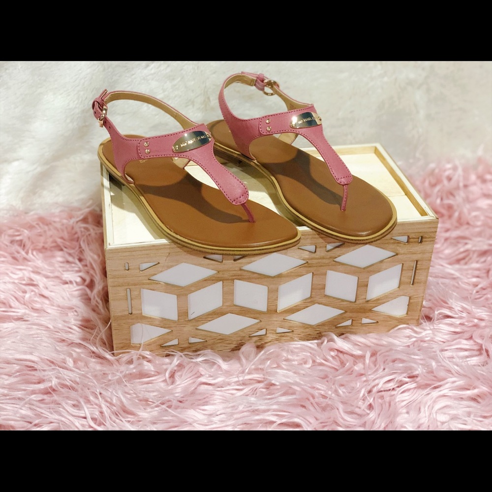 Michael kors flat sandals